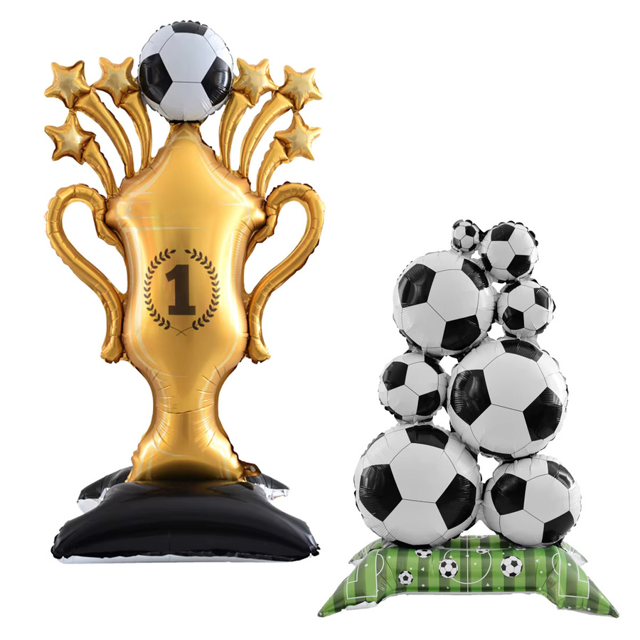 Goldener Folienballon in Form einer Fußball-Trophäe für deine Fußball-Geburtstagsparty, 150 cm - Bild 3