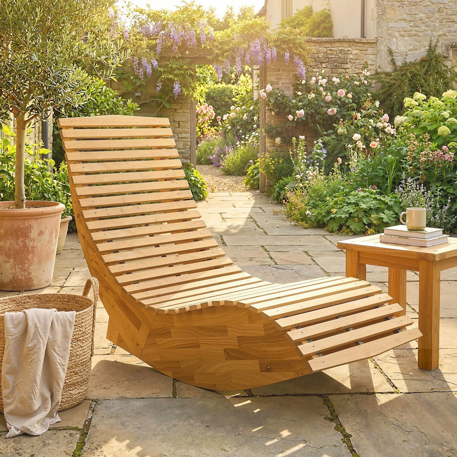 Outsunny Sonnenliege aus Akazienholz in Braun, klappbare ergonomische Gartenliege mit S-Form und Latten-Design, B/T/H: 60 x 156 x 77 cm - Bild 2