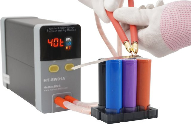 XPGTool 10,6 kW Punktschweißgerät für 18650/21700 Batterien und Energiespeicher mit LED-Anzeige für LiFePO4, NCM und Nickelblech - Bild 1