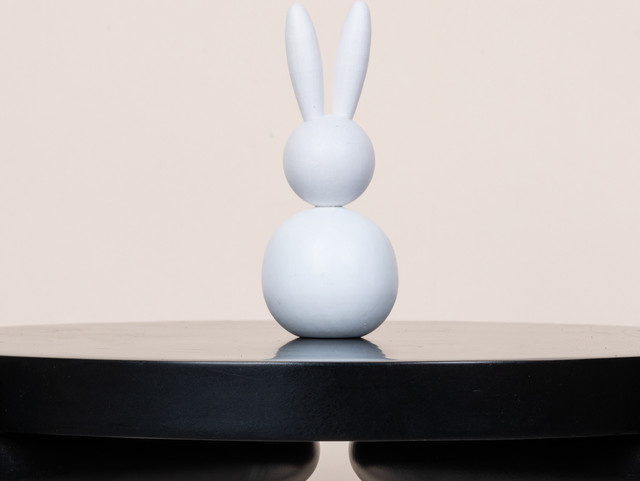 Deko Hase aus Schima-Holz von BLUME2000 in Weiß für Ostern, Höhe: 11,5 cm - Bild 1