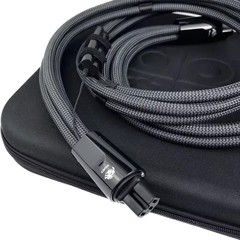 VOIACAN Dragon Source HiFi Audio-Netzkabel mit PSS Silber und Schuko-Stecker in Silber - Bild 2