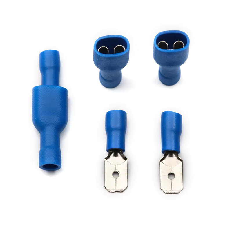 Isoliertes Crimp-Stecker Set mit Flachsteckhülsen und Kabelschuhen in Rot, 100 Stück - Bild 2