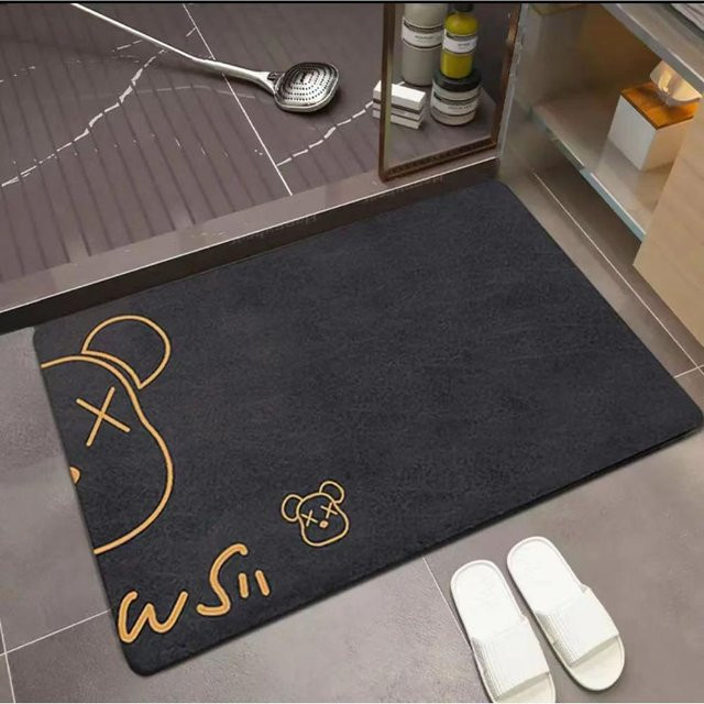 Rutschfeste Kieselgur Badezimmer Saugmatte von Yiran Furniture in Schwarz oder Weiß, B/T: 50 x 30 cm - Bild 1