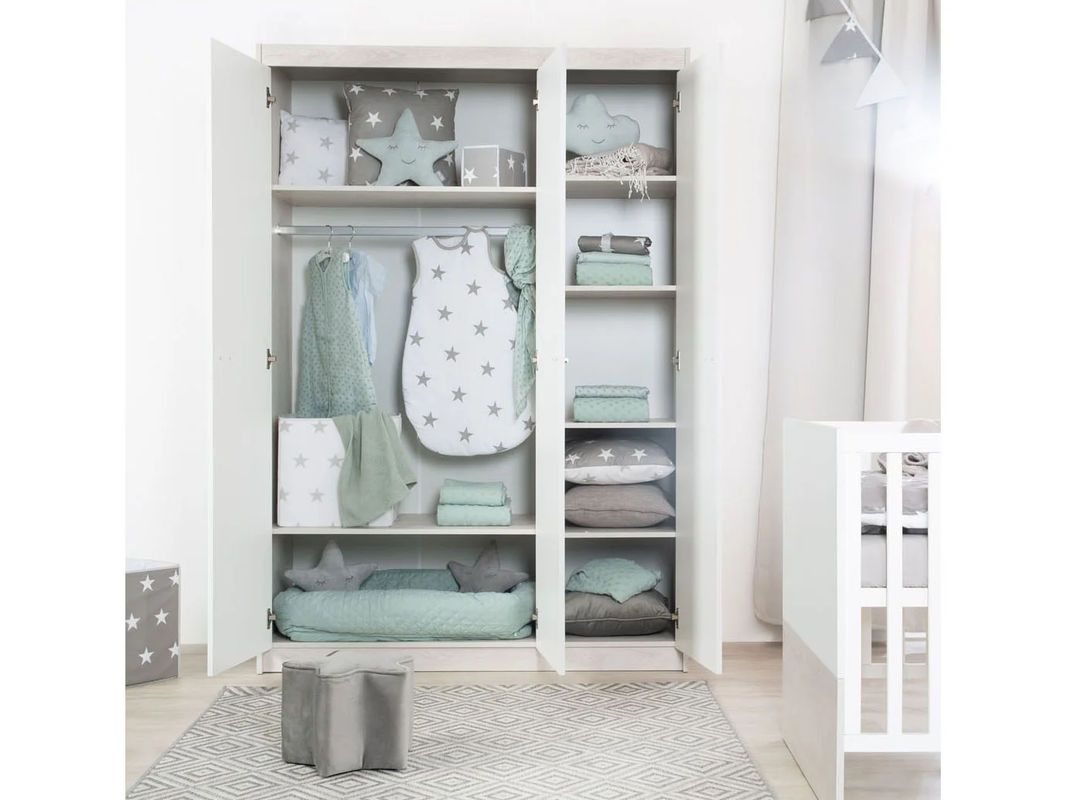Roba Kleiderschrank Julia 3-türig weiß und Eiche mit Kleiderstange und Regalböden B/T/H: 131 x 52 x 190 cm - Bild 6