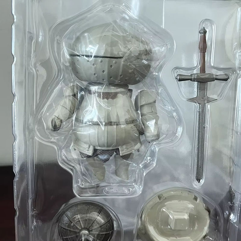 Bandai Dark Souls Siegmeyer Figur Cute Edition in Grau - Bild 5