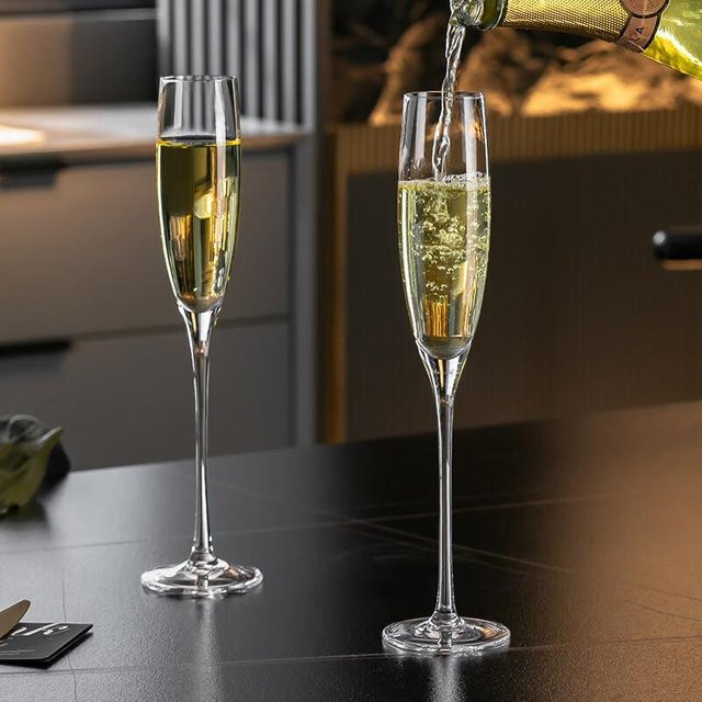 CRISTALGLASS Premium Kristallglas Champagnergläser Set aus transparentem Kristallglas, 2 Stück, 130 ml - Bild 1