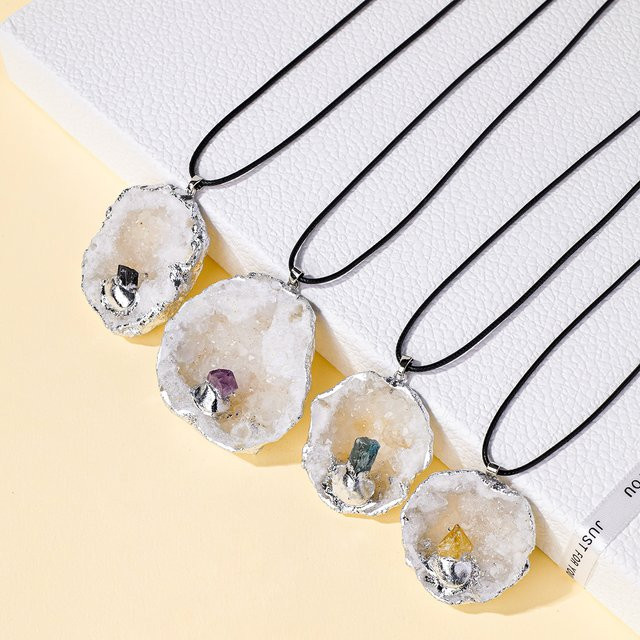 Anhänger Kristall-Achat-Höhle, Silber, Unisex - Bild 1