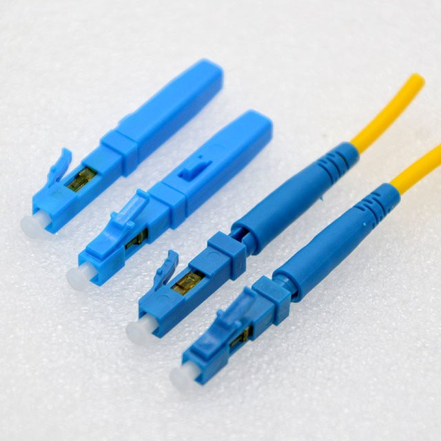 GONGFENG 10 Stück LC/UPC Runde Kabel Schnellstecker für optische Fasern in Blau - Bild 1