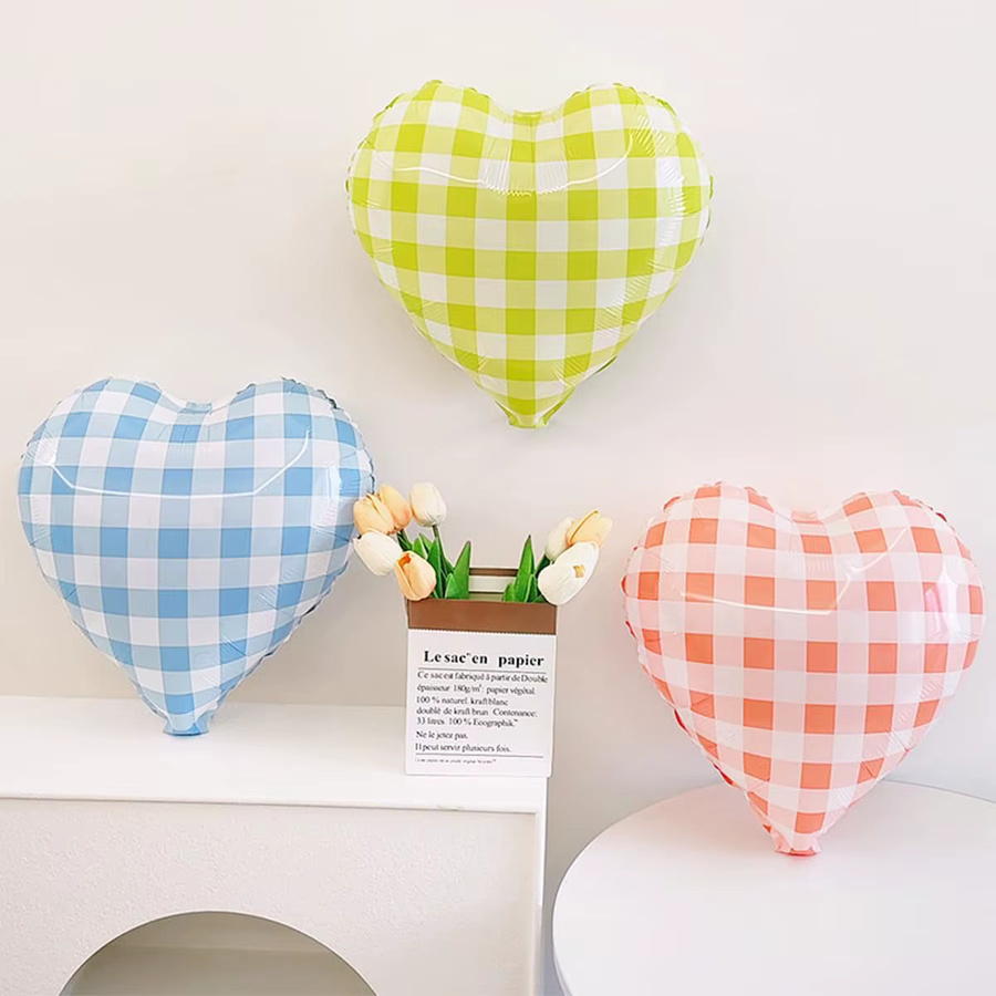 Protoch Herzförmige Luftballons aus Aluminiumfolie mit Karomuster in Grün und Mehrfarbig für Valentinstag, Hochzeit und Geburtstagsparty - Bild 1