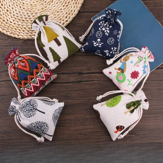 10er Set merylover Leinen-Baumwoll-Geschenktüten mit kreativem Muster in Multicolour, wiederverwendbare Aufbewahrungstaschen für Hochzeit, Party und Schmuck, B: 10 cm, B: 14 cm und B: 13 cm, B: 18 cm - Bild 1