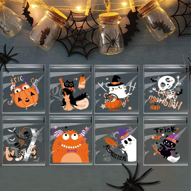 100 Stück Halloween Süßigkeiten Taschen mit Kürbis und Geist Motiv, transparente Kunststoff Geschenkbeutel für Keks Verpackung und DIY Party Deko, Mehrfarbig - Bild 1