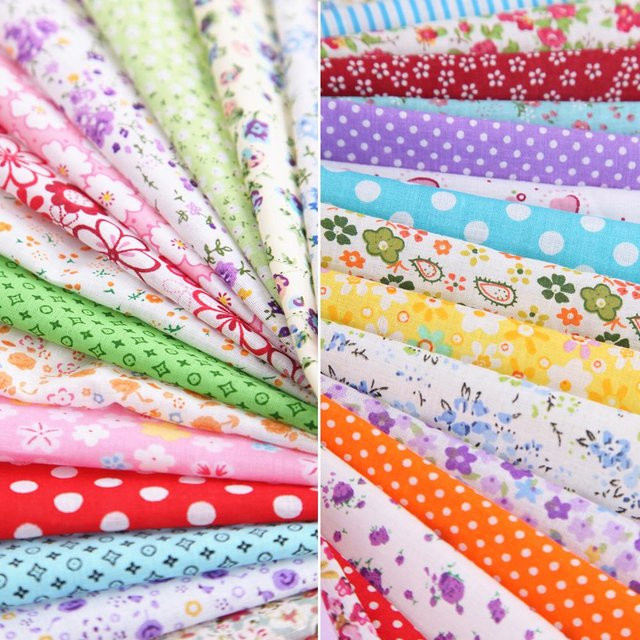 100 Stück mfySpace Patchwork Baumwollstoff mit floralem Muster in Lila und Multicolour, B/T: 10 x 10 cm - Bild 1