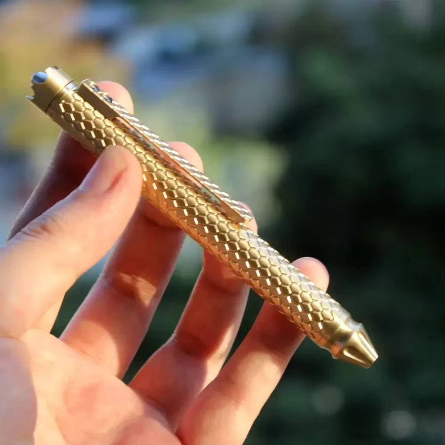VALYRIAN EDC Signatur Stift aus Messing und Kupfer mit Titanlegierung in Gold - Bild 2