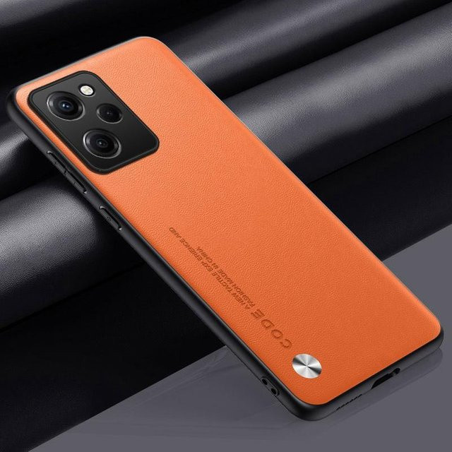 Xiaomi Poco X5 Pro Handyhülle aus PU-Leder und Silikon in Orange, stoßfester Schutz für dein Smartphone - Bild 1