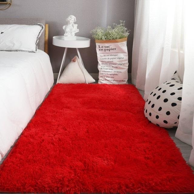 Yiran Furniture Nordischer Teppich aus Kunstfell in Rot, rutschfest und waschbar, B/T: 160 x 60 cm - Bild 1