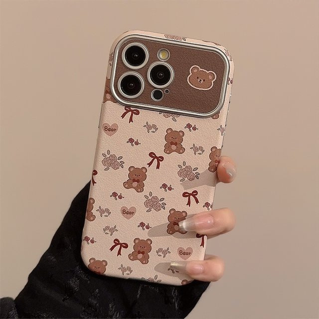 MUQGEW Handyhülle mit Cartoon-Schleife und Bär im Leder-Design für iPhone 16 15 14 13 12 11 Pro Max mit Kameraobjektiv-Schutz und stoßfester Abdeckung - Bild 1