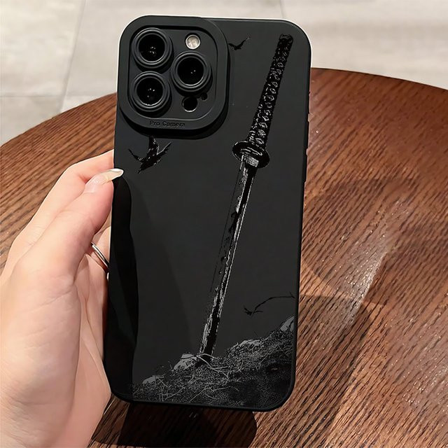 Kreative iPhone Schutzhülle mit Schwert-Muster in Schwarz für verschiedene iPhone Modelle - Bild 1