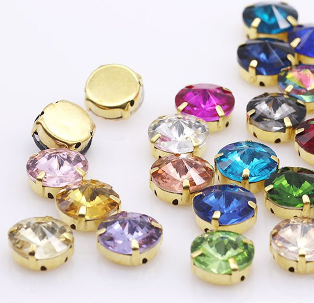 QiARSOYOO Rivoli Runde Strass Kristall, Goldener Knopf - Bild 1