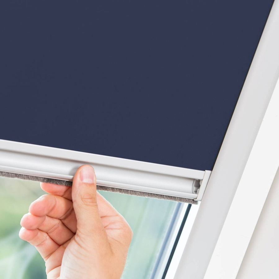 Lichtblick Skylight Dachfensterrollo Thermo Verdunkelung Blau B: 97,3 cm, H: 94 cm - Bild 6
