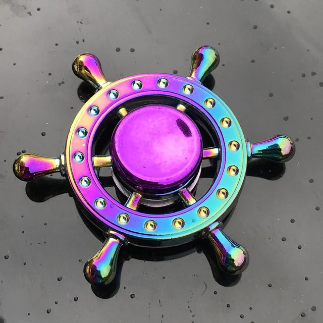 Kreativer EDC Fidget Spinner Metallspielzeug Regenbogen Spinner R118 Hand Spinner Spielzeug - Bild 1