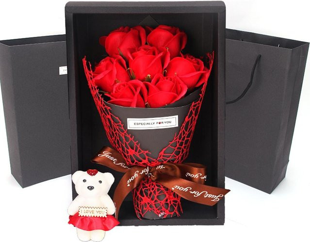 CosyHome Geschenkbox mit 7 Seifenrosen und Stofftierbär in Rot, Pink und Blau - Bild 1