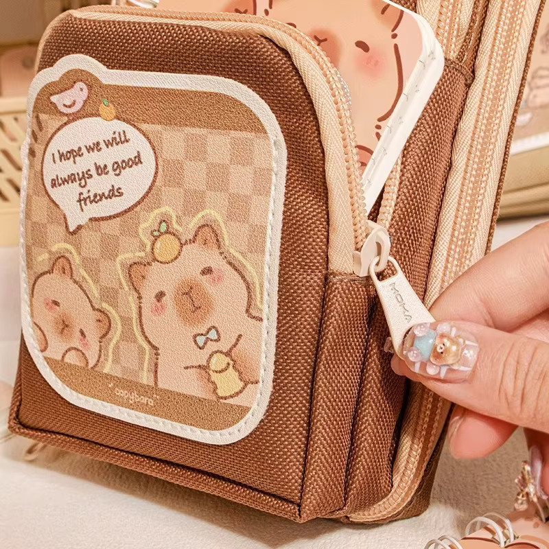 TWBEB Federmäppchen mit Cartoon-Capybara-Design in Braun, mehrlagiger Schreibwaren-Organizer mit großem Fassungsvermögen - Bild 3