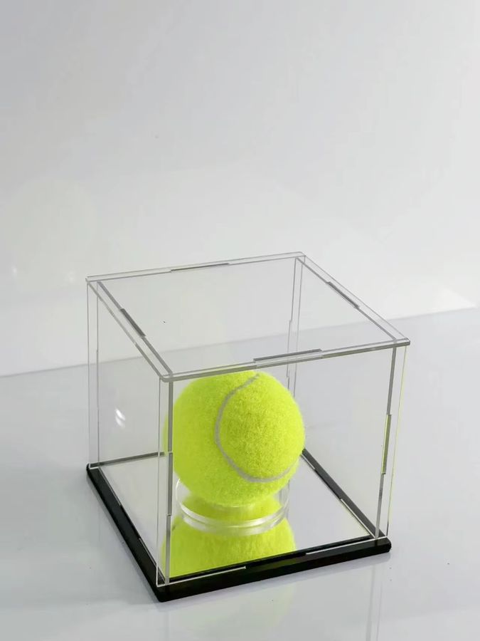Acryl-Montagedisplaybox für Fußball- und Basketball-Kollektionen mit runder Basis, transparent - Bild 2