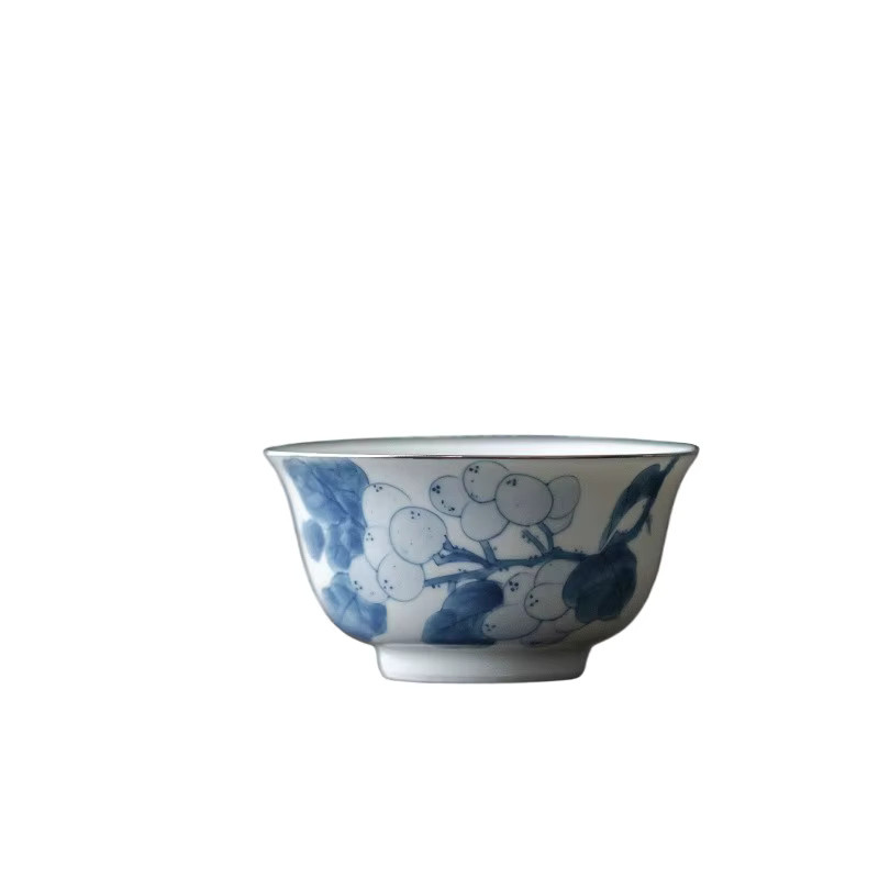 Handbemalte Keramik-Teetasse Liu Yinkou Master Cup im Retro-Design mit blau-weißem floralem Loquat-Muster für Kung-Fu-Teesets - Bild 4