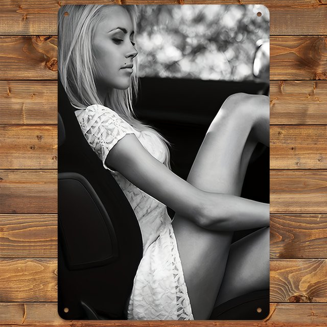 HELLOYOUNG Vintage-Auto-Kunstposter aus Aluminium-Metall in Schwarz-Weiß, Wanddekoration für Zuhause, Büro oder Garage, Breite: 20,32 cm, Höhe: 30,48 cm - Bild 1