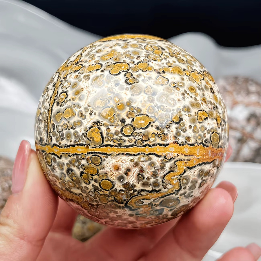CrystalHola Dekorativer Steinball mit Leopardenmuster und Blumen-Design in Multicolour - Bild 4