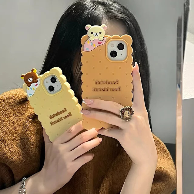 Rilakkuma Bär Keks Schutzhülle aus weichem Silikon für dein iPhone 16 15 14 13 12 11 Pro Max in Braun - Bild 1
