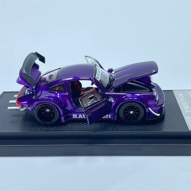 TSM MODEL RWB 930 Druckguss-Modellauto, 1:64, ab 14 Jahren - Bild 1