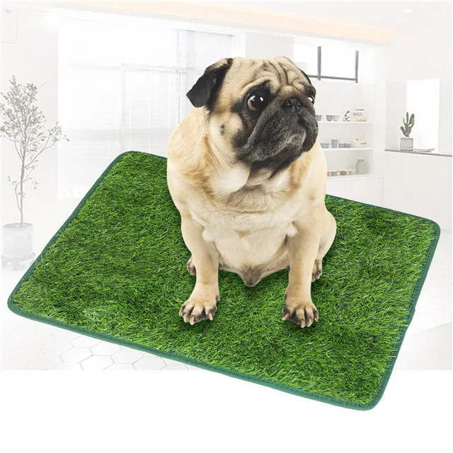 Wiederverwendbare Hundetoilette als Kunstrasenteppich in Grün für Balkon, Terrasse und Garten - Bild 1
