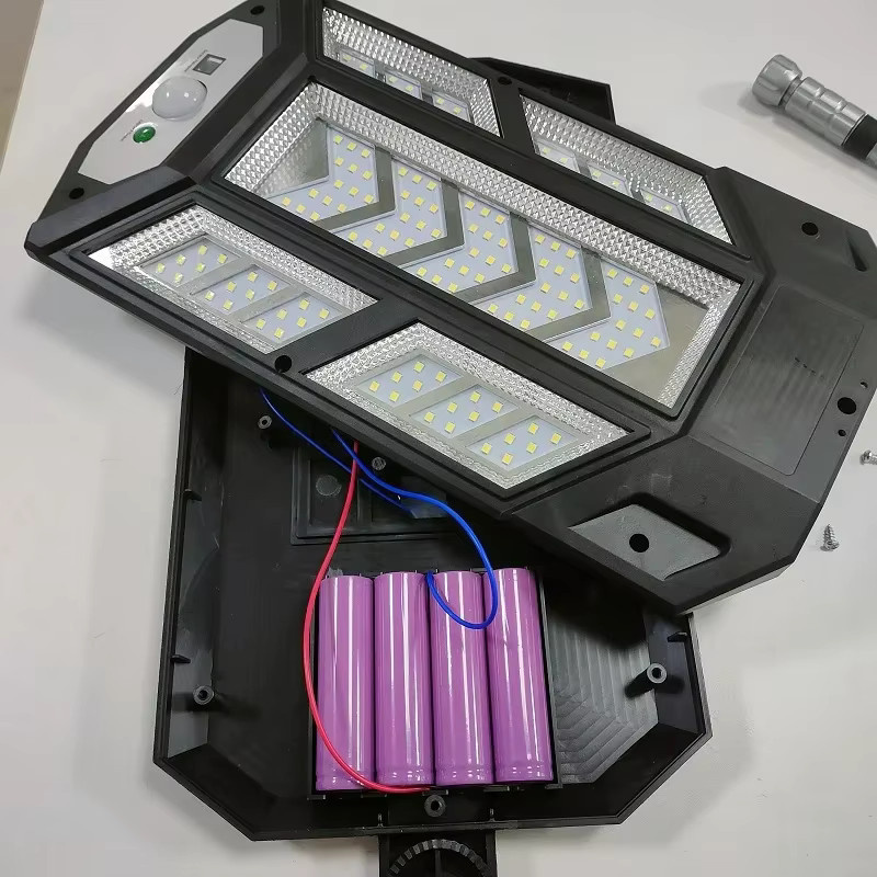 ESMARTER Solar-Straßenlaterne mit Bewegungsmelder und 3 Modi, wasserdichte Solarlampe für Garten und Außenbereich, Weiß - Bild 2