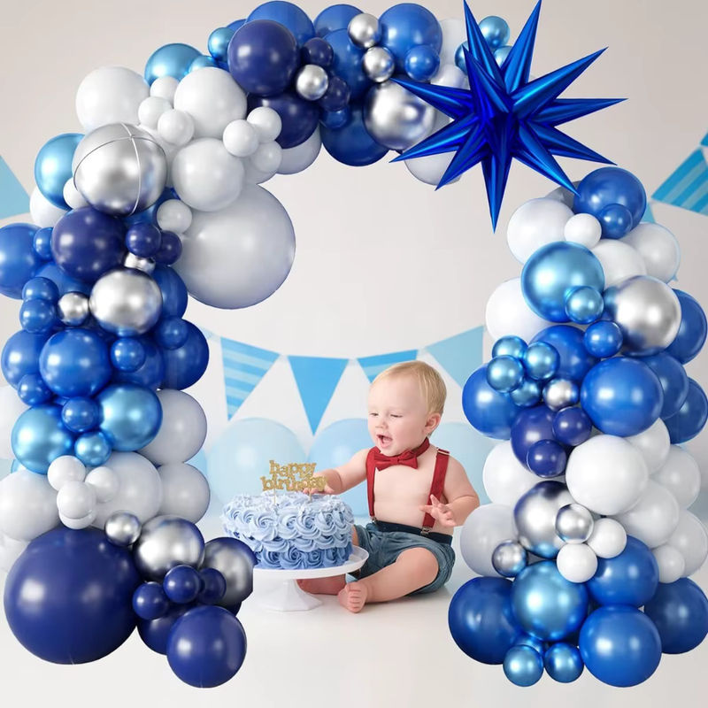 94-teiliges Ballon-Set aus Aluminiumfolie in Blau und Weiß für deine Party-Dekoration bei Hochzeiten oder Abschlussfeiern - Bild 4