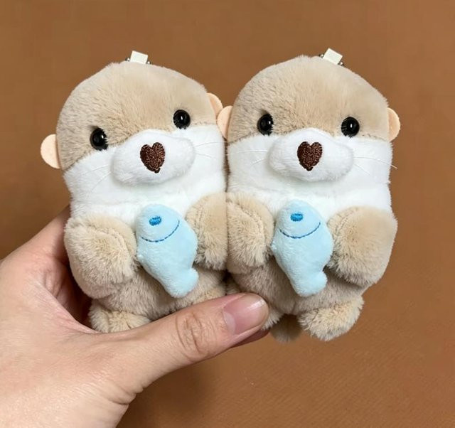 Linyi toy Otter-Anhänger mit Fischmotiv, Herz-Schlüsselanhänger, Unisex - Bild 1