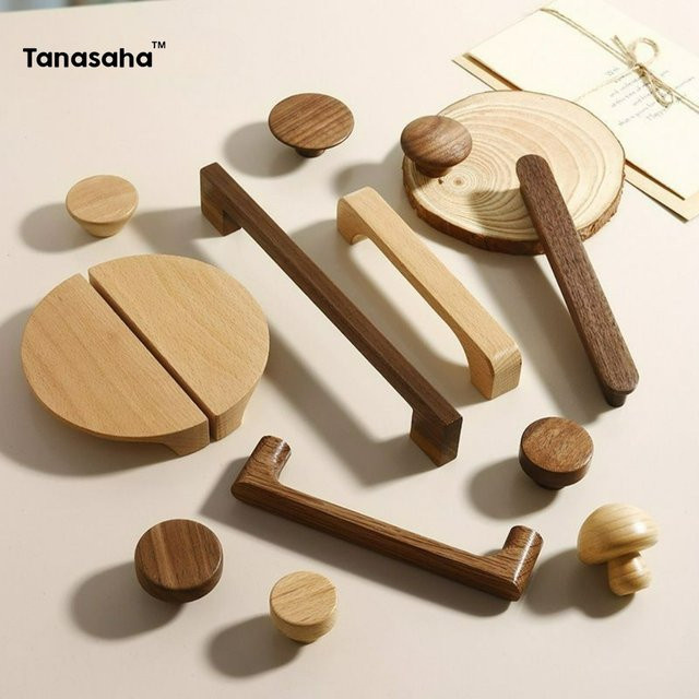 TANASAHA Massivholz-Schrankgriff in Braun mit mattem Holz-Finish als Schubladengriff für Küche und Kleiderschrank - Bild 1