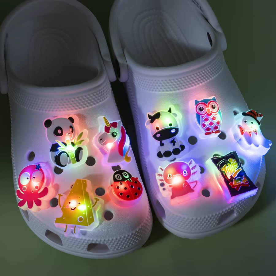 LED-Schuhanhänger Kinder, Eule, Einhorn, Gamepad, Fußball - Bild 4