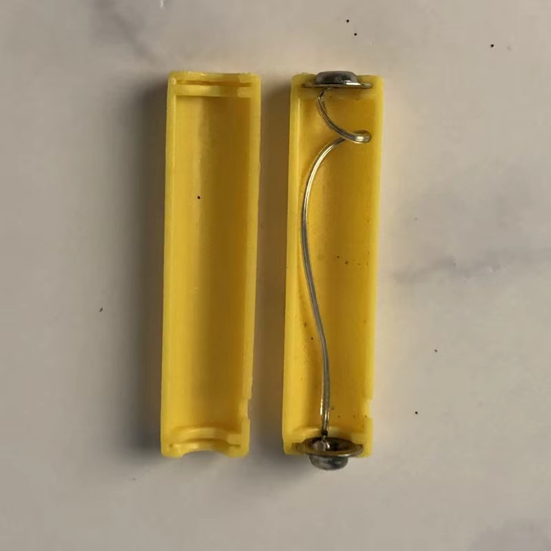 5 Stück LR06 AA und LR03 AAA Batterie-Platzhalter Set in Gelb für Lithium-Batterie-Setups - Bild 3