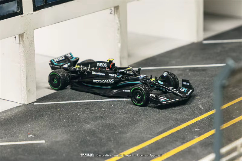 Tarmac Works W14 E Performance / MCL60 Modellauto, 1:64, Metall, Schwarz - Bild 3