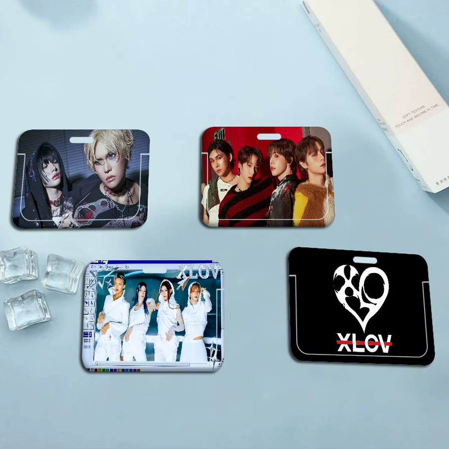 X-XLov K-Pop Bus-Pass-Kartenhülle aus Kunststoff in Multicolour als Halter für Bankkarten, Arbeitsausweise und Namensschilder - Bild 2