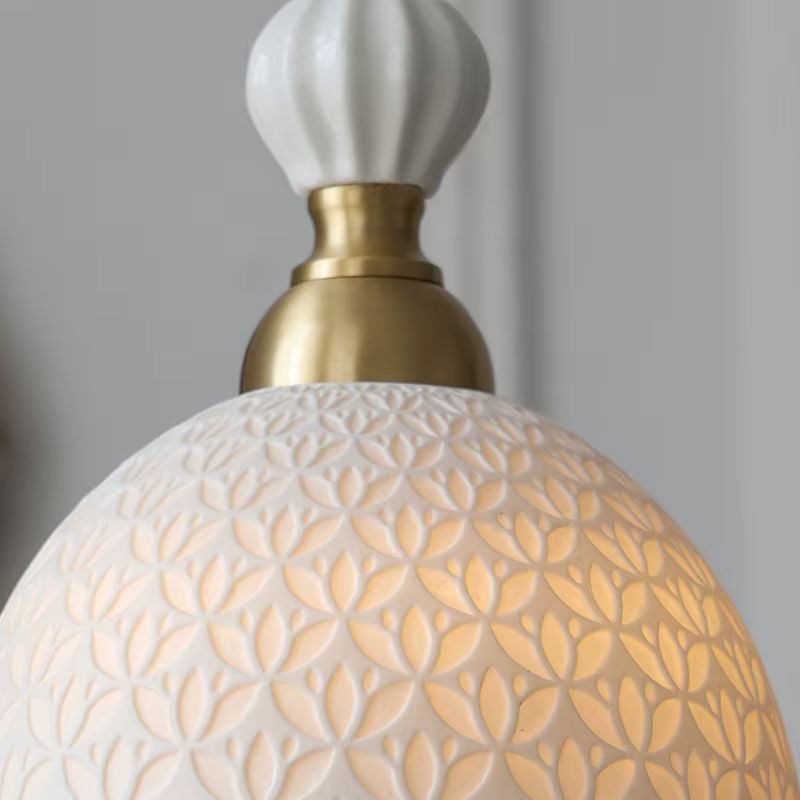 Retro Nachttischlampe aus Keramik und Messing in Cremeweiß mit transparentem Schirm für Schlafzimmer und Esszimmer - Bild 2