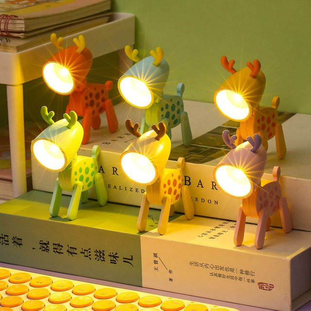 IEEYEEY Mini LED Nachtlicht als klappbare Schreibtischlampe in niedlicher Tierform für Kinderzimmer und Schlafzimmer, warmweiß und verstellbar - Bild 1