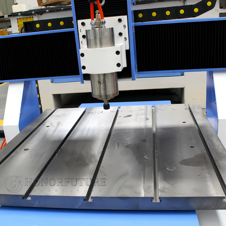 CNC-Fräse von honorfuture: Hocheffiziente PCB-Gravur- und Schneidemaschine für Metall, Aluminium, Eisen, Holz und PVC - Bild 2