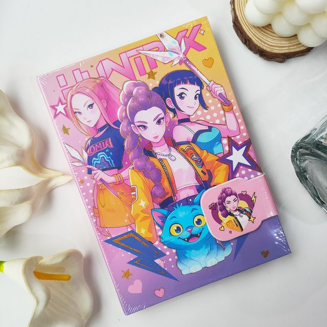 Yiran toy 1 K-POP Dämonenjäger HUNTRIX Notizbuch mit Magnetverschluss und bunten Seiten in Multicolor - Bild 1