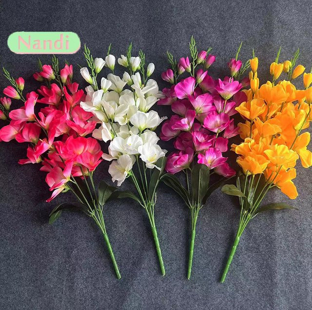NANDI Schwertorchidee als künstlicher Blumenstrauß aus Seide in Gelb für Hochzeiten und zur Dekoration von Haus und Halle - Bild 1