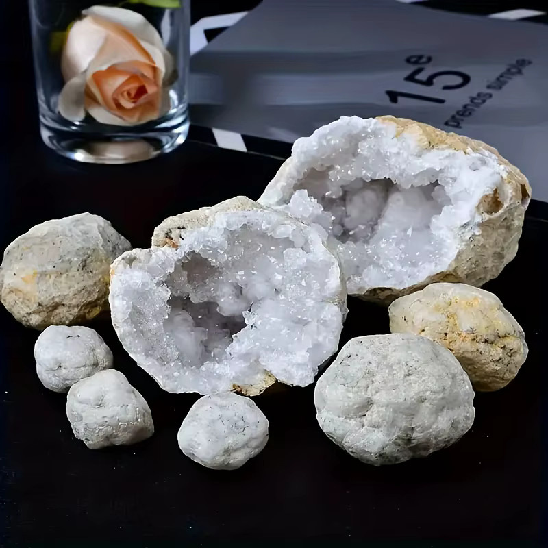 Marokkanisches Achatgeode-Ei aus rohem Stein, weißer Kristallcluster als Sammlerstück und Dekoration - Bild 4