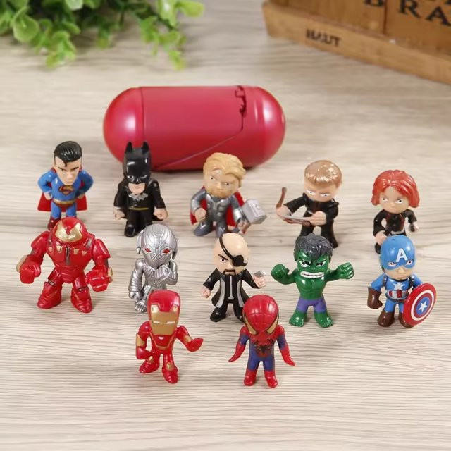 Bandai Marvel Avengers Mini-Actionfiguren-Set, Superhelden, 12-teiliges Set - Bild 1