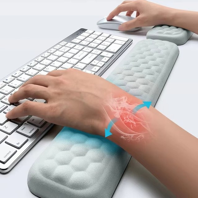VORILYNEX Ergonomisches Mauspad mit Handgelenkauflage aus Memory-Schaum für Tastatur und Maus - Bild 1