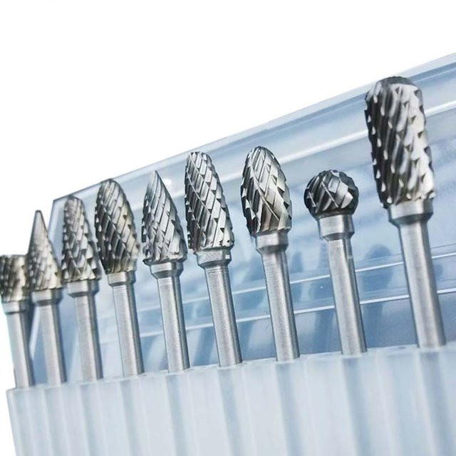 Dremel 10er Set Hartmetall Fräser mit 1/8 Zoll Schaft, Silber, Doppel Diamant Cut Rotationswerkzeuge zum Schleifen und Gratentfernen - Bild 1